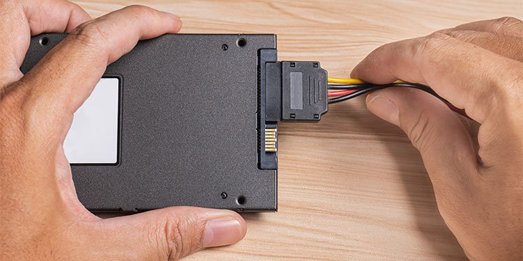 Just How To Connect SATA Power Cable