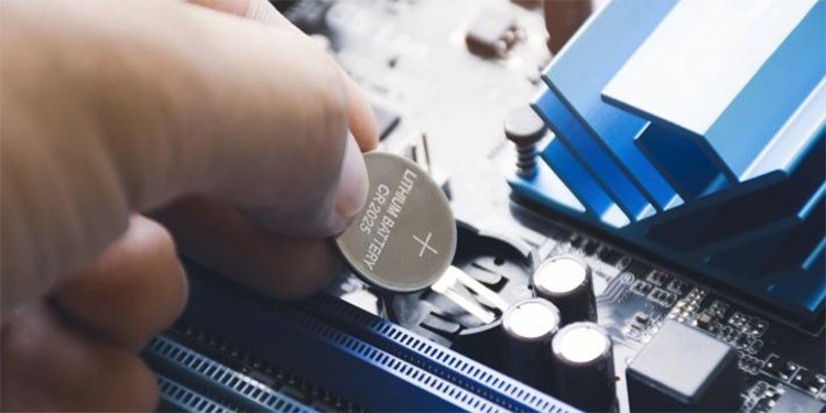 Laptop Keeps Shutting Off? Here's How to Fix It 9 CMOS battery