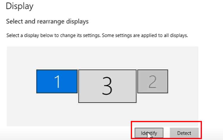 three monitor display settings